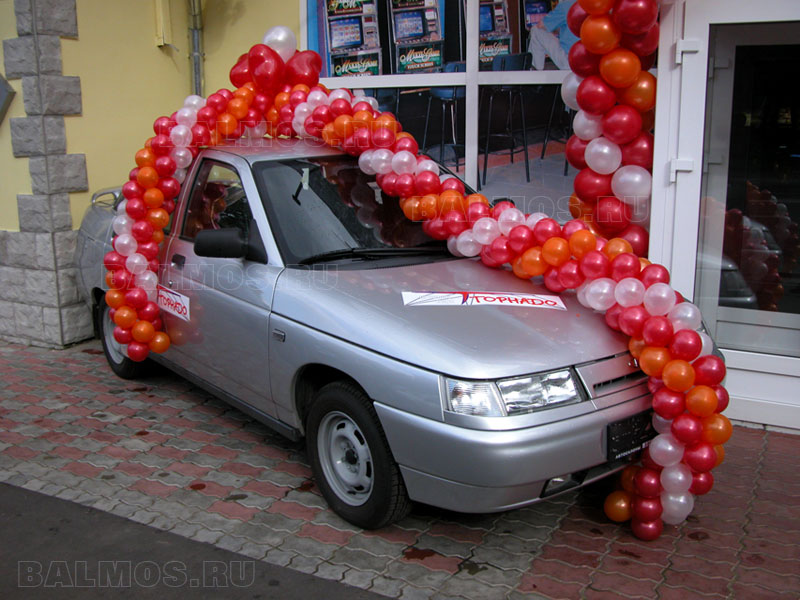 Украшение автосалона